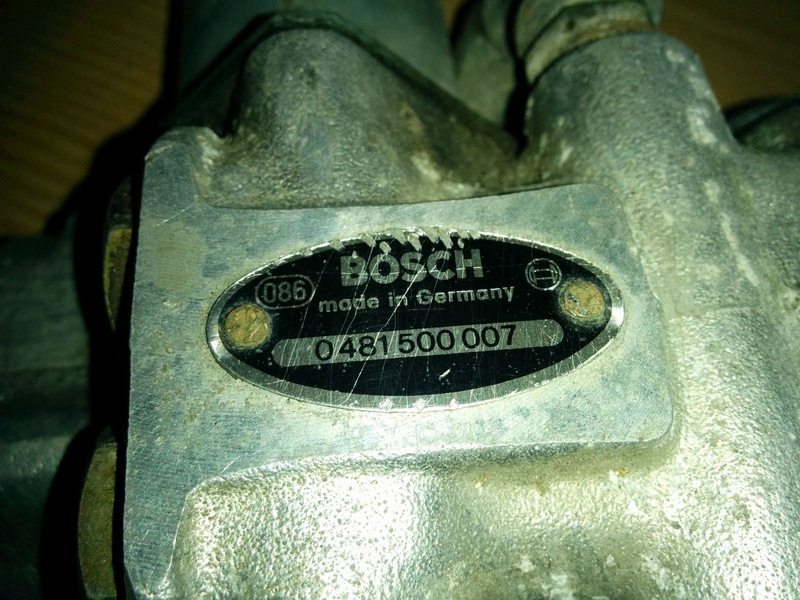 Mercedes-Benz закрытия двери BOSCH 0481500007 - قطع الغيار: صورة 1 Mercedes-Benz закрытия двери BOSCH 0481500007 - قطع الغيار: صورة 1