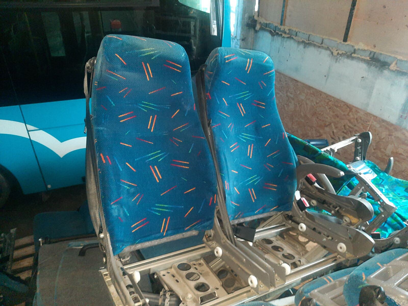 Scania Vogel - مقعد: صورة 4 Scania Vogel - مقعد: صورة 4