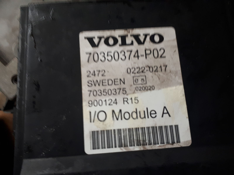 Volvo 20503188-P04.3195082-2 R03 - وحدة إي سي يو: صورة 4 Volvo 20503188-P04.3195082-2 R03 - وحدة إي سي يو: صورة 4
