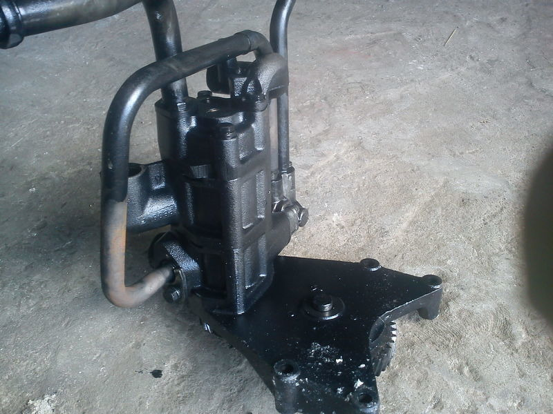 مضخة زيت Volvo B10/ B12 =: صورة 7 مضخة زيت Volvo B10/ B12 =: صورة 7