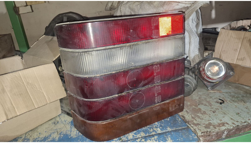 أضواء/ إضاءة للبيع  Volvo B12-9700: صورة 19