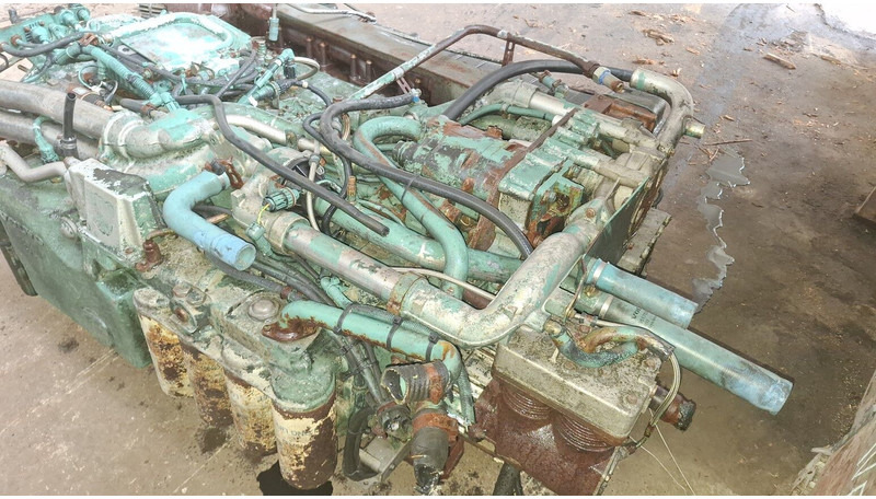 Volvo DH12D 420EC01. DH12E340EC06 . - محرك: صورة 1 Volvo DH12D 420EC01. DH12E340EC06 . - محرك: صورة 1