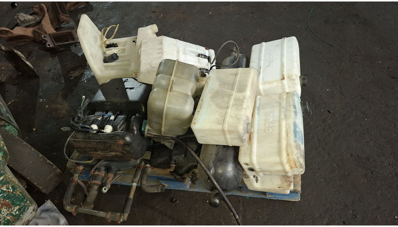 Volvo Scani - خزان التوسع: صورة 4 Volvo Scani - خزان التوسع: صورة 4