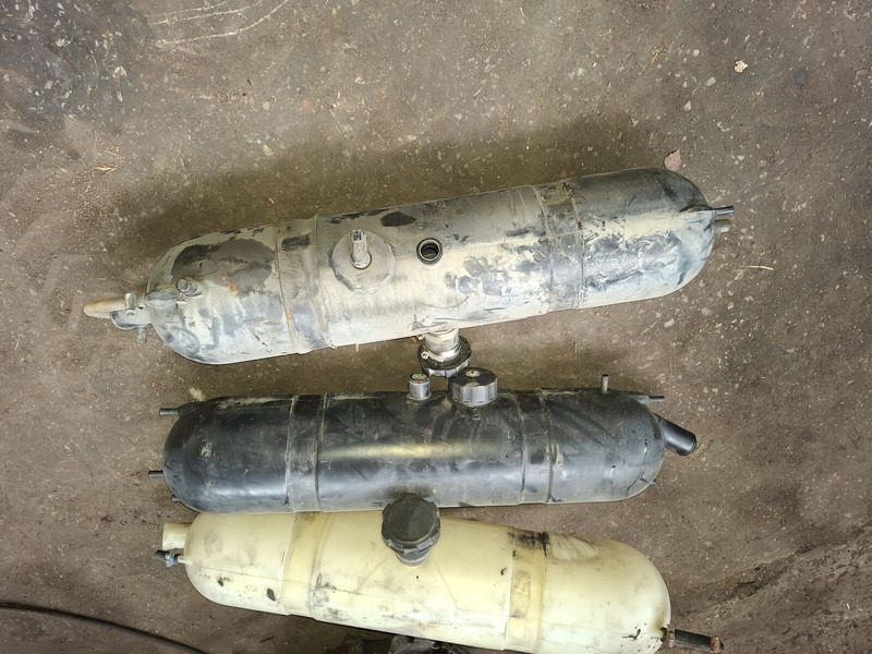 Volvo Scani - خزان التوسع: صورة 5 Volvo Scani - خزان التوسع: صورة 5