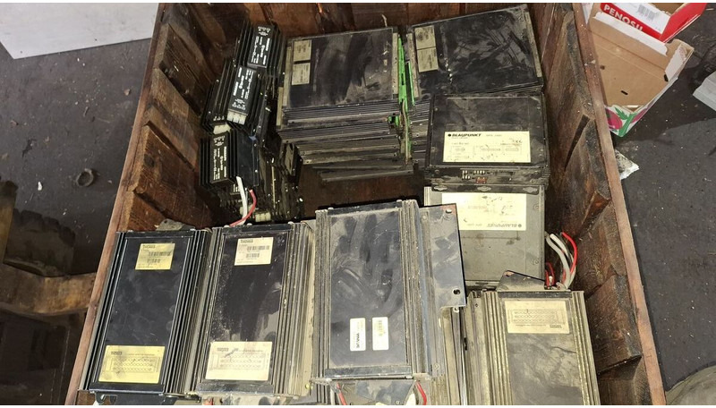 Volvo THOREB NODE/ Scania - وحدة إي سي يو: صورة 4 Volvo THOREB NODE/ Scania - وحدة إي سي يو: صورة 4