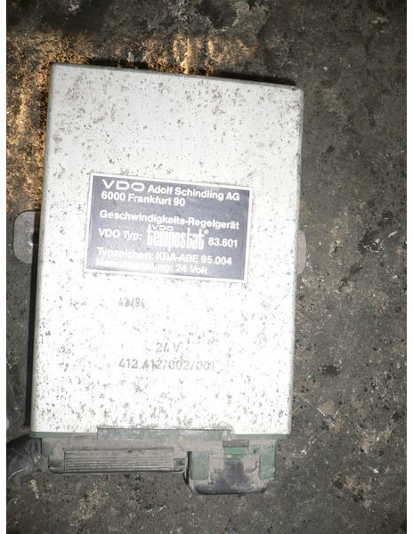 Volvo VDO 412.412/002/001 - وحدة إي سي يو: صورة 2 Volvo VDO 412.412/002/001 - وحدة إي سي يو: صورة 2