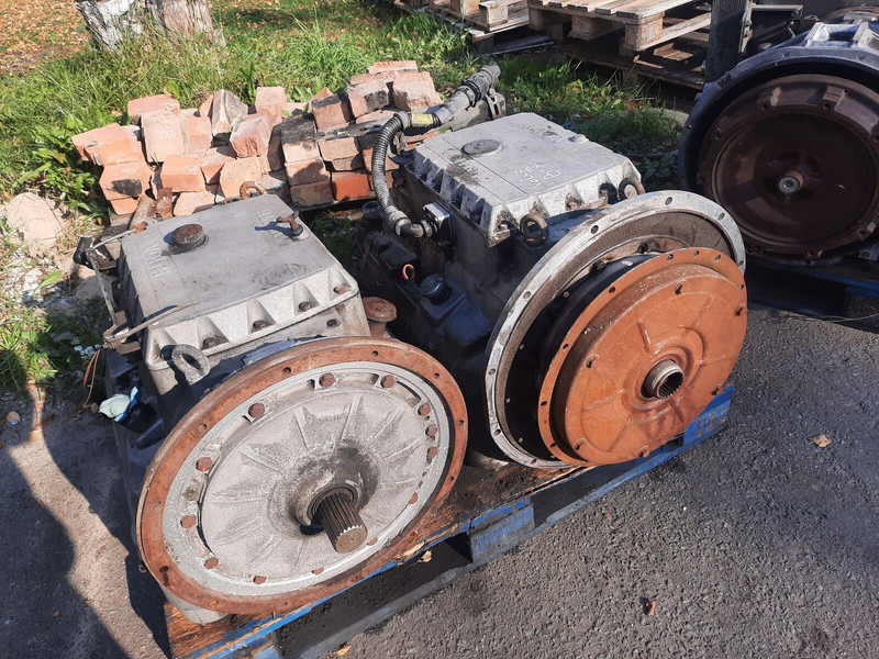 Volvo VOITH 864.5 \ 854.5 \ 854.3E. 864.3E/ 864.3/ 861/ 863 - صندوق التروس: صورة 4 Volvo VOITH 864.5 \ 854.5 \ 854.3E. 864.3E/ 864.3/ 861/ 863 - صندوق التروس: صورة 4