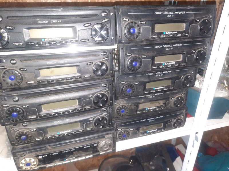 Volvo Video system x-dmr 8 R8 Compact RJ45 - النظام الكهربائي: صورة 1 Volvo Video system x-dmr 8 R8 Compact RJ45 - النظام الكهربائي: صورة 1