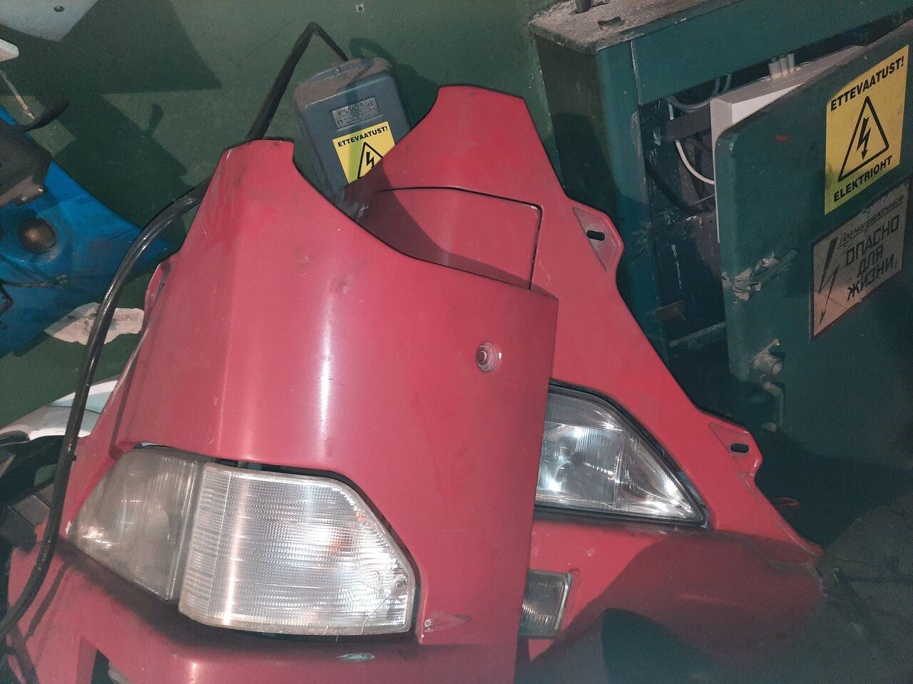 Volvo magnetoly . B12 . Iveko Volvo Carus 9700 - مصد - حافلة: صورة 5 Volvo magnetoly . B12 . Iveko Volvo Carus 9700 - مصد - حافلة: صورة 5