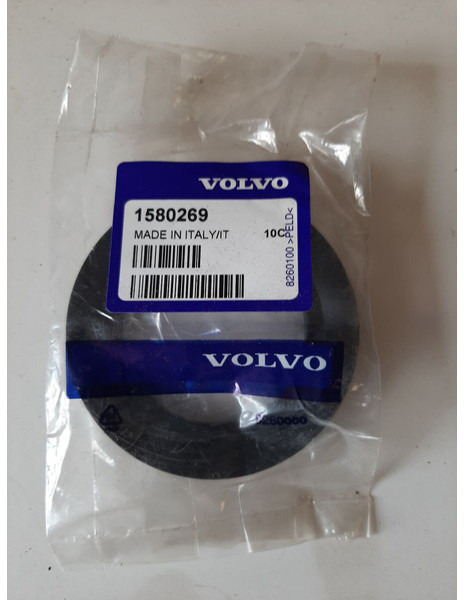 Volvo ремни приводные - المحرك و قطع الغيار: صورة 4 Volvo ремни приводные - المحرك و قطع الغيار: صورة 4