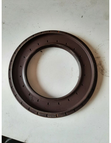 Volvo  - صندوق التروس: صورة 1 Volvo  - صندوق التروس: صورة 1