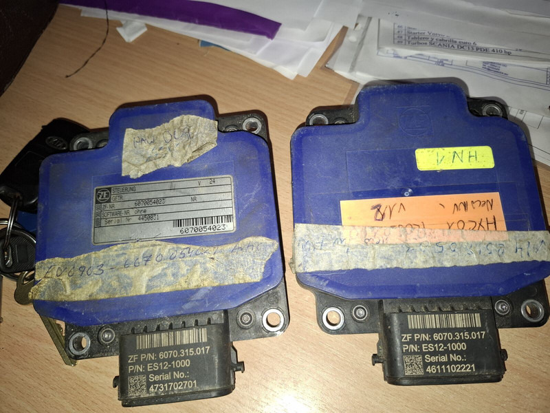 ZF 6070-054-023 - صندوق التروس: صورة 1 ZF 6070-054-023 - صندوق التروس: صورة 1