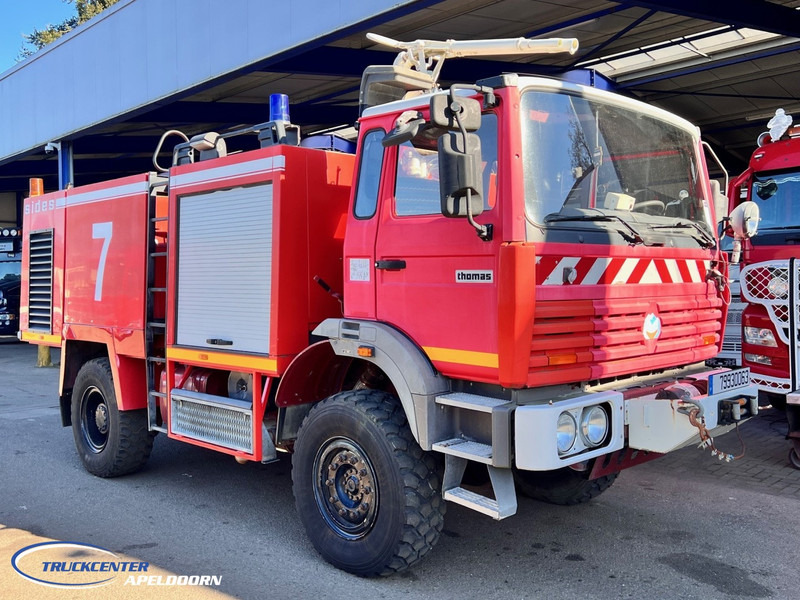 Renault Thomas Sides BS13 4x4, Twin engine! - شاحنة حريق: صورة 1 Renault Thomas Sides BS13 4x4, Twin engine! - شاحنة حريق: صورة 1