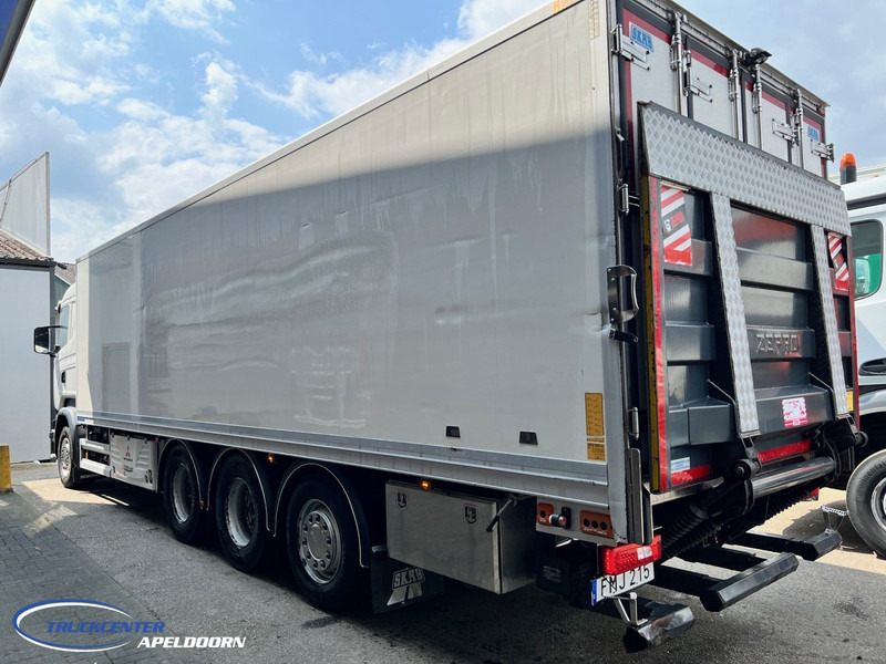 Scania R410 Mitsubishi Multitemp 3 zone, 8x4, 2000 kg lift - شاحنة ذات مبرد: صورة 4 Scania R410 Mitsubishi Multitemp 3 zone, 8x4, 2000 kg lift - شاحنة ذات مبرد: صورة 4