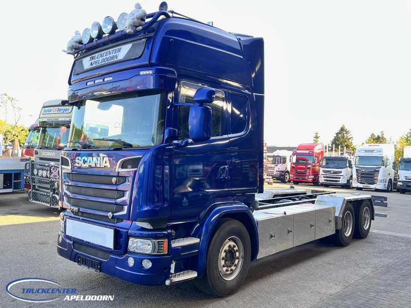 Scania R730 V8 6x4, Retarder, Clutch! PTO - شاحنة بهيكل معدني للمقصورة: صورة 3 Scania R730 V8 6x4, Retarder, Clutch! PTO - شاحنة بهيكل معدني للمقصورة: صورة 3
