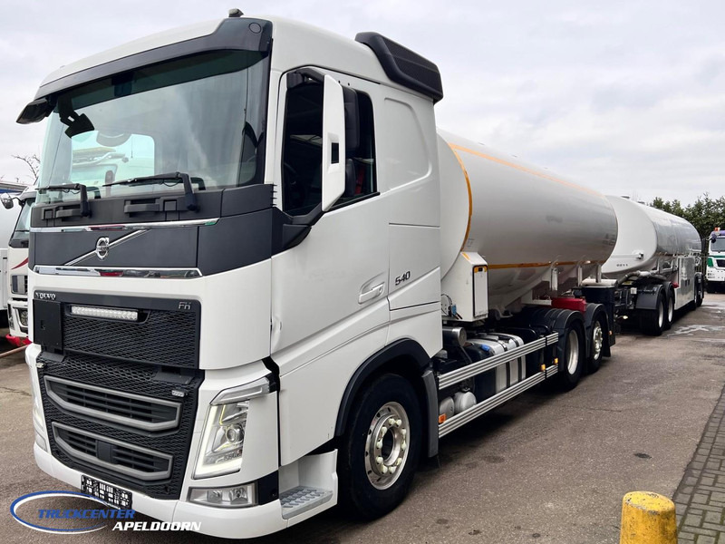 Volvo FH 540 61200 Liter ADR! - شاحنة صهريج: صورة 2 Volvo FH 540 61200 Liter ADR! - شاحنة صهريج: صورة 2
