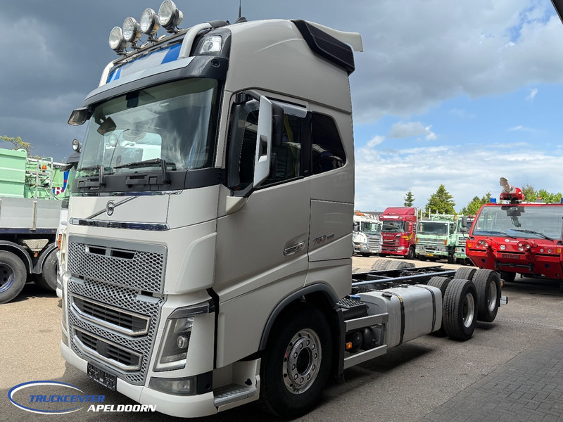 Volvo FH 750 Globetrotter XL, Retarder, 460 WB, Reduction axle, Pto - شاحنة بهيكل معدني للمقصورة: صورة 3 Volvo FH 750 Globetrotter XL, Retarder, 460 WB, Reduction axle, Pto - شاحنة بهيكل معدني للمقصورة: صورة 3
