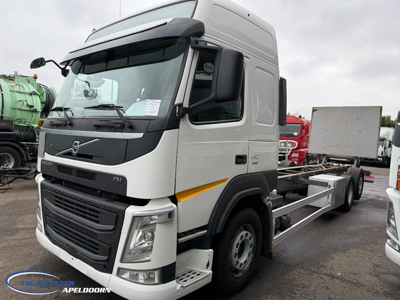 Volvo FM 410 379000 km, 6x2, Globetrotter - شاحنة بهيكل معدني للمقصورة: صورة 3 Volvo FM 410 379000 km, 6x2, Globetrotter - شاحنة بهيكل معدني للمقصورة: صورة 3