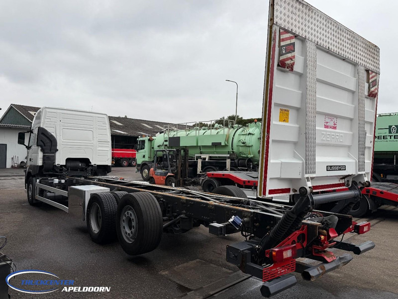 Volvo FM 410 379000 km, 6x2, Globetrotter - شاحنة بهيكل معدني للمقصورة: صورة 4 Volvo FM 410 379000 km, 6x2, Globetrotter - شاحنة بهيكل معدني للمقصورة: صورة 4