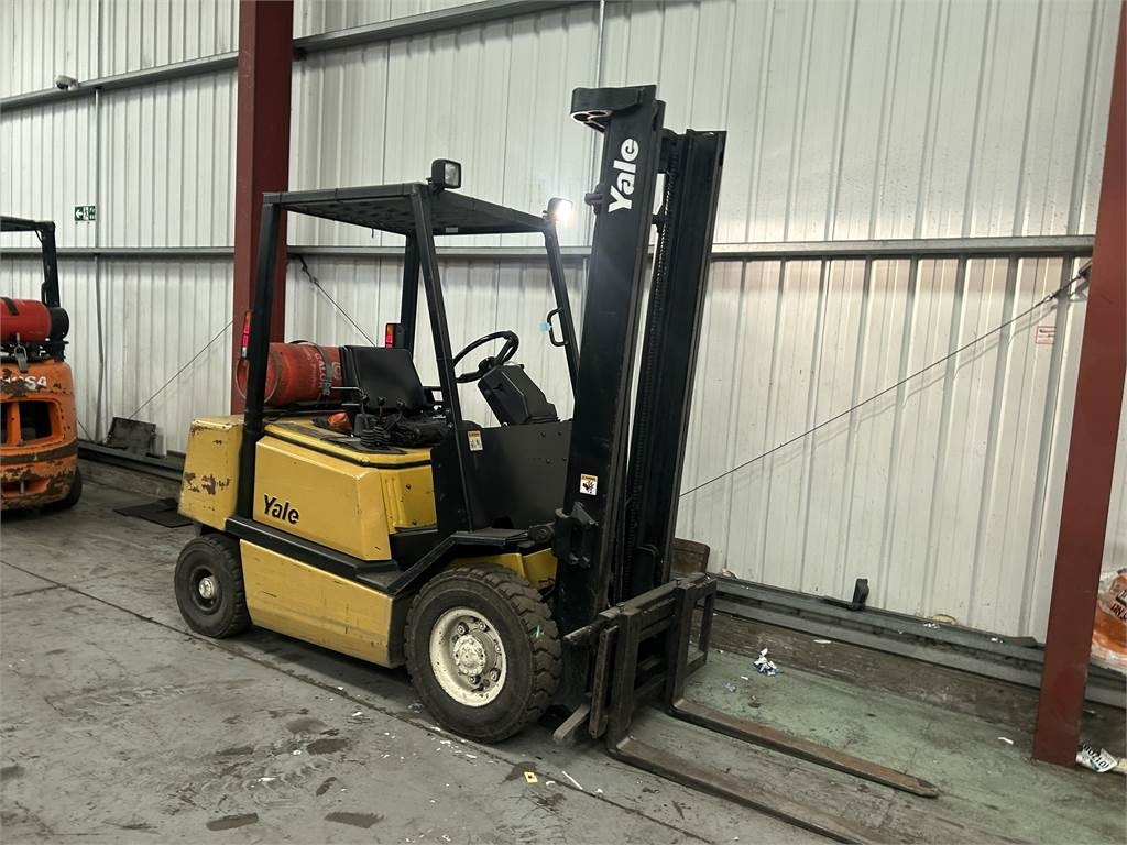 Yale GLP050RF - رافعة شوكية تعمل بالغاز: صورة 4 Yale GLP050RF - رافعة شوكية تعمل بالغاز: صورة 4