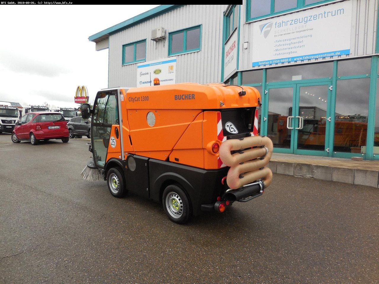 CityCat 1300 CityCat 1300 EuroMot IIIA - 2-Besen - سياره كنس شوارع: صورة 3 CityCat 1300 CityCat 1300 EuroMot IIIA - 2-Besen - سياره كنس شوارع: صورة 3