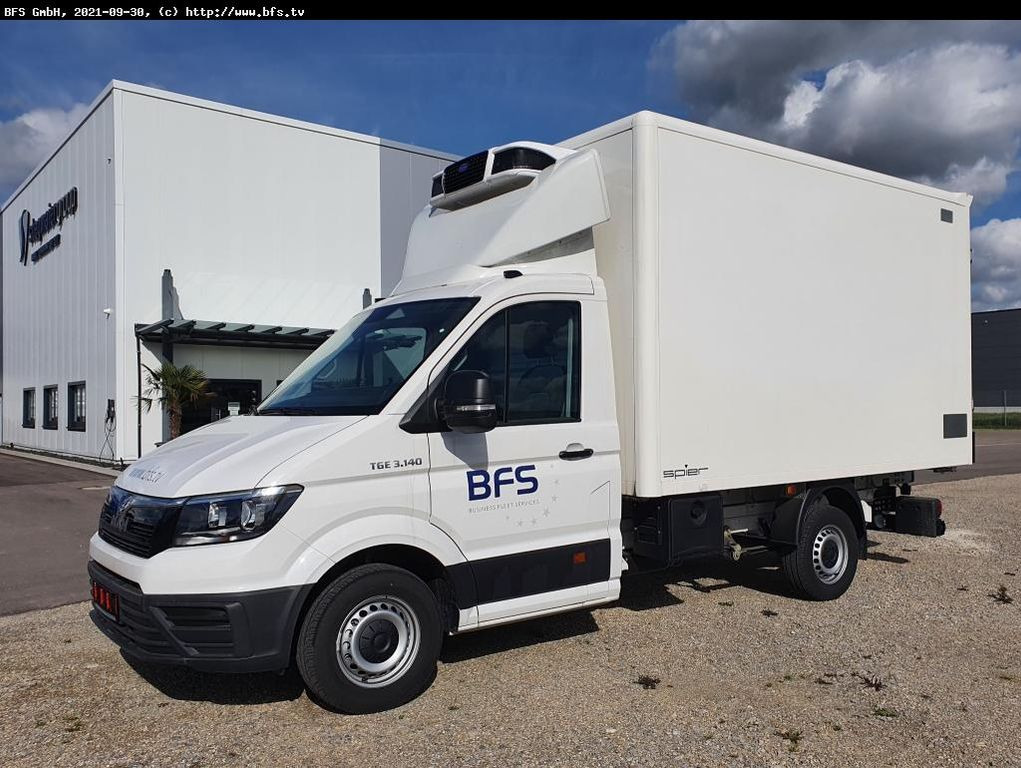 MAN TGE 3.140 4x2 F SB Bi-Temp Kühlkoffer, Carrier P MAN TGE 3.140 4x2 F SB Bi-Temp Kühlkoffer, Carrier P - شاحنة توصيل مبردة: صورة 1 MAN TGE 3.140 4x2 F SB Bi-Temp Kühlkoffer, Carrier P MAN TGE 3.140 4x2 F SB Bi-Temp Kühlkoffer, Carrier P - شاحنة توصيل مبردة: صورة 1