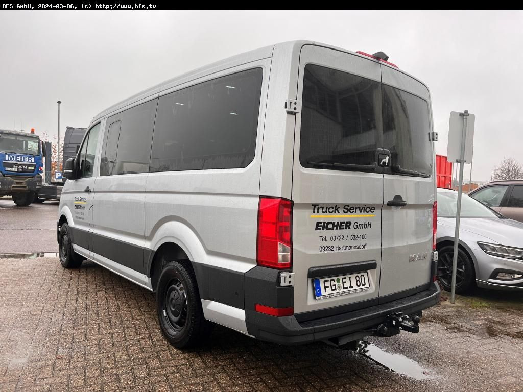 MAN TGE 3.180 4x2 F SB TGE 9-Sitzer - ميكروباص: صورة 2 MAN TGE 3.180 4x2 F SB TGE 9-Sitzer - ميكروباص: صورة 2