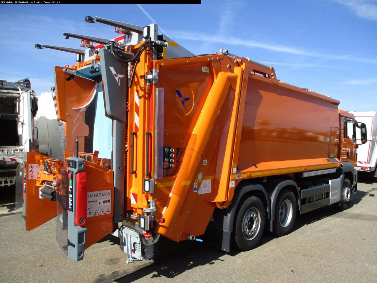 MAN TGS 28.320 6x2-4 BL HS HL Olympus 23 - Omni-DEKA - شاحنة قمامة: صورة 3 MAN TGS 28.320 6x2-4 BL HS HL Olympus 23 - Omni-DEKA - شاحنة قمامة: صورة 3