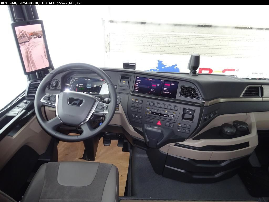 MAN TGX (TG3) 18.640 4x2 LL SA D38, Spiegellos MAN TGX (TG3) 18.640 4x2 LL SA D38, Spiegellos - رأس تريلا: صورة 4 MAN TGX (TG3) 18.640 4x2 LL SA D38, Spiegellos MAN TGX (TG3) 18.640 4x2 LL SA D38, Spiegellos - رأس تريلا: صورة 4