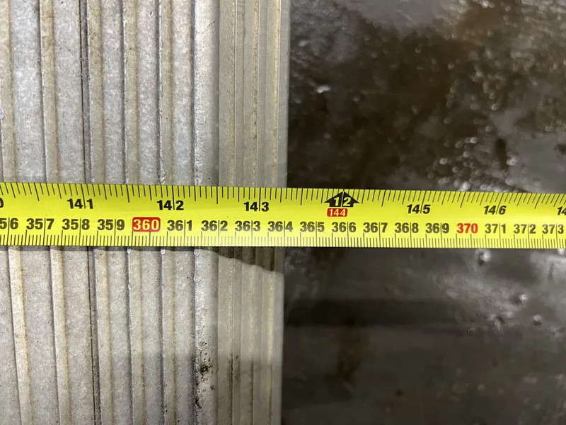 Altec OPRIJPLATEN (RAMPEN) 3,65 METER LANG - ملحق: صورة 4 Altec OPRIJPLATEN (RAMPEN) 3,65 METER LANG - ملحق: صورة 4