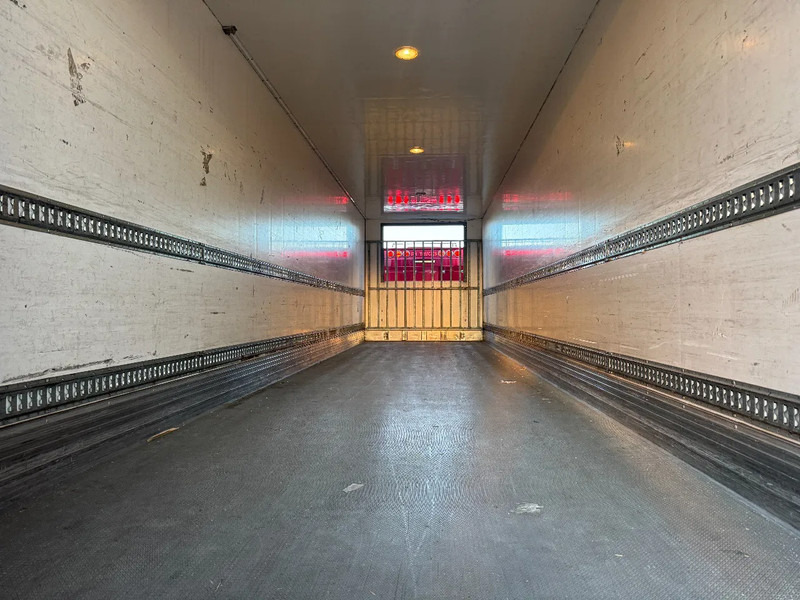 Chereau 2 AS - SAF - ISOLATED BOX + DHOLLANDIA LIFT 2.000 KG - نصف مقطورة بصندوق مغلق: صورة 5 Chereau 2 AS - SAF - ISOLATED BOX + DHOLLANDIA LIFT 2.000 KG - نصف مقطورة بصندوق مغلق: صورة 5