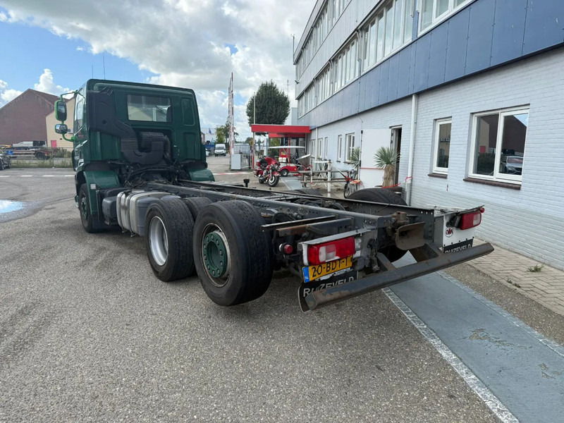 DAF CF 400 6X2 EURO 6 - ONLY 689.209 KM + STEERING AXLE - شاحنة بهيكل معدني للمقصورة: صورة 5 DAF CF 400 6X2 EURO 6 - ONLY 689.209 KM + STEERING AXLE - شاحنة بهيكل معدني للمقصورة: صورة 5