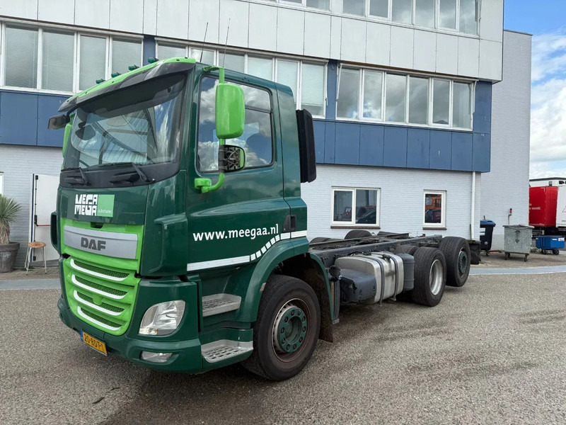 DAF CF 400 6X2 EURO 6 - ONLY 689.209 KM + STEERING AXLE - شاحنة بهيكل معدني للمقصورة: صورة 1 DAF CF 400 6X2 EURO 6 - ONLY 689.209 KM + STEERING AXLE - شاحنة بهيكل معدني للمقصورة: صورة 1