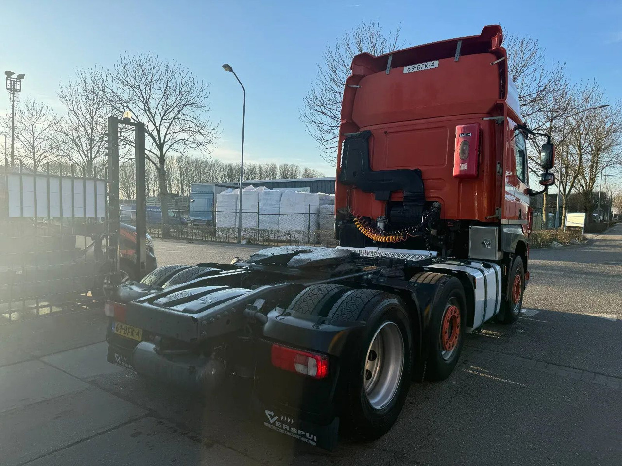 DAF CF 460 6X2 - EURO 6 + LIFT/STEERING AXLE DAF CF 460 6X2 - EURO 6 + LIFT/STEERING AXLE - مقطورة السحب: صورة 5 DAF CF 460 6X2 - EURO 6 + LIFT/STEERING AXLE DAF CF 460 6X2 - EURO 6 + LIFT/STEERING AXLE - مقطورة السحب: صورة 5
