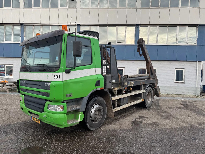 DAF CF 75.310 4X2 HYVALIFT SKIPLOADER MANUAL GEAR FULL STEEL - شاحنة لودر انزلاقي: صورة 5 DAF CF 75.310 4X2 HYVALIFT SKIPLOADER MANUAL GEAR FULL STEEL - شاحنة لودر انزلاقي: صورة 5