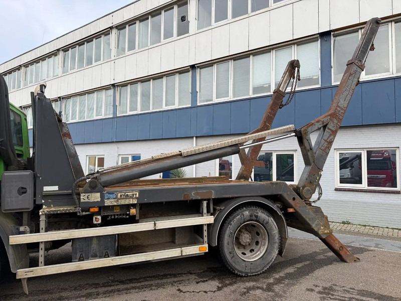 DAF CF 75.310 4X2 HYVALIFT SKIPLOADER MANUAL GEAR FULL STEEL - شاحنة لودر انزلاقي: صورة 4 DAF CF 75.310 4X2 HYVALIFT SKIPLOADER MANUAL GEAR FULL STEEL - شاحنة لودر انزلاقي: صورة 4