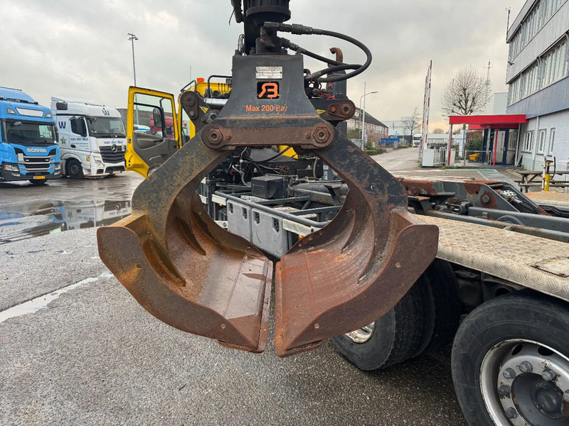 DAF CF 75.310 6X2 EURO 5 HMF 1244 Z2 + REMOTE + HIAB 17T HOOK - شاحنة كرين: صورة 5 DAF CF 75.310 6X2 EURO 5 HMF 1244 Z2 + REMOTE + HIAB 17T HOOK - شاحنة كرين: صورة 5