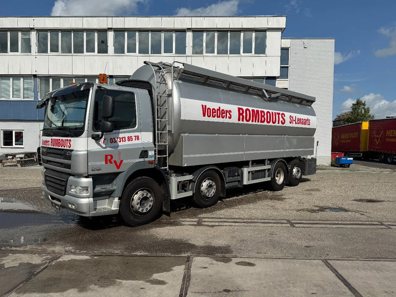 DAF CF 85.360 8X2 EURO 5 + TANK 32.700 LITER - LAMBRECHT - شاحنة صهريج: صورة 1 DAF CF 85.360 8X2 EURO 5 + TANK 32.700 LITER - LAMBRECHT - شاحنة صهريج: صورة 1