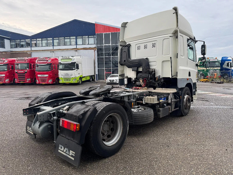 DAF CF 85.460 4X2 EURO 5 SLEEPER CAB - رأس تريلا: صورة 4 DAF CF 85.460 4X2 EURO 5 SLEEPER CAB - رأس تريلا: صورة 4