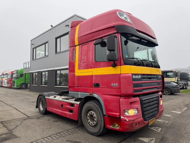 DAF XF 105.460 4X2 - EURO 5 + FULL SPOILER + NL TRUCK - مقطورة السحب: صورة 3 DAF XF 105.460 4X2 - EURO 5 + FULL SPOILER + NL TRUCK - مقطورة السحب: صورة 3