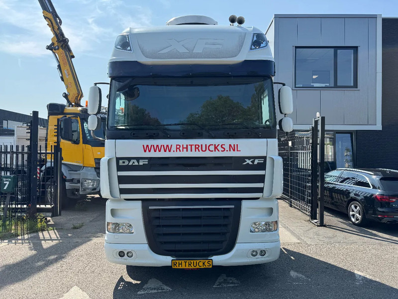 DAF XF 105.510 4X2 SKIRTS ADR RETARDER STANDKLIMA - رأس تريلا: صورة 2 DAF XF 105.510 4X2 SKIRTS ADR RETARDER STANDKLIMA - رأس تريلا: صورة 2