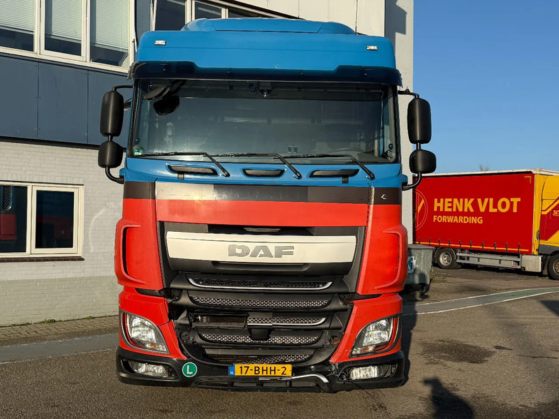 DAF XF 440 4X2 EURO 6 MEGA - ONLY 706.274 KM - رأس تريلا: صورة 2 DAF XF 440 4X2 EURO 6 MEGA - ONLY 706.274 KM - رأس تريلا: صورة 2