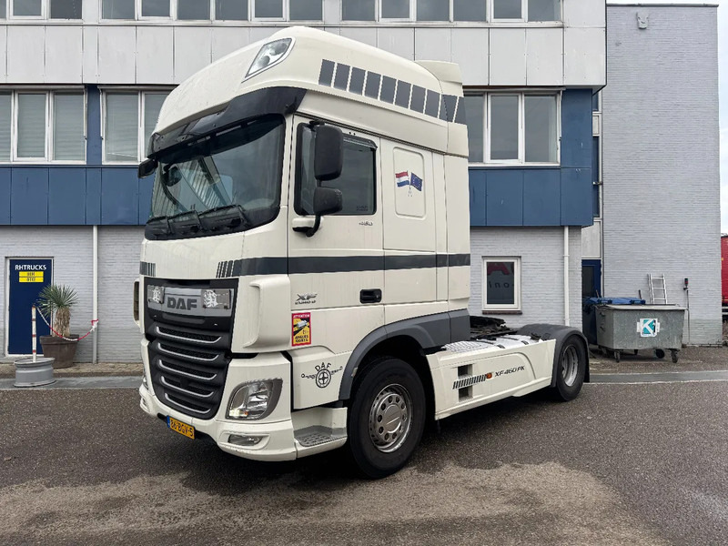 DAF XF 460 4X2 EURO 6 MX ENGINE BRAKE SKIRTS AIRCO - رأس تريلا: صورة 1 DAF XF 460 4X2 EURO 6 MX ENGINE BRAKE SKIRTS AIRCO - رأس تريلا: صورة 1