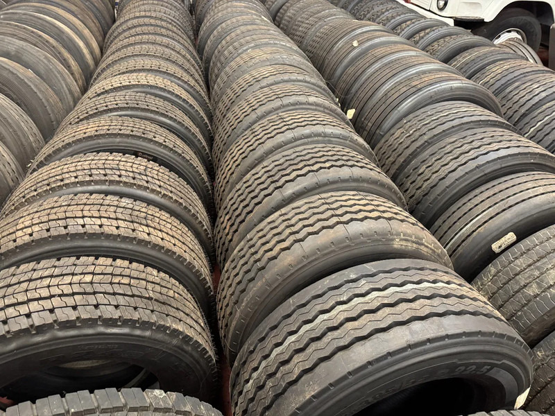 Diversen COVERBANDEN *315/60R22.5 / 385/55R22.5 / 385/65R22.5 TYRES - إطارات - شاحنة: صورة 3 Diversen COVERBANDEN *315/60R22.5 / 385/55R22.5 / 385/65R22.5 TYRES - إطارات - شاحنة: صورة 3