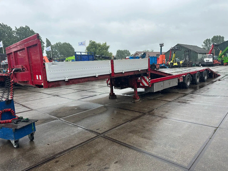 Diversen LAST AXLE STEERING, REMOTE CONTROLE, DOUBLE HYDRAULIC RAMPS - نصف مقطورة بلودر منخفض: صورة 5 Diversen LAST AXLE STEERING, REMOTE CONTROLE, DOUBLE HYDRAULIC RAMPS - نصف مقطورة بلودر منخفض: صورة 5