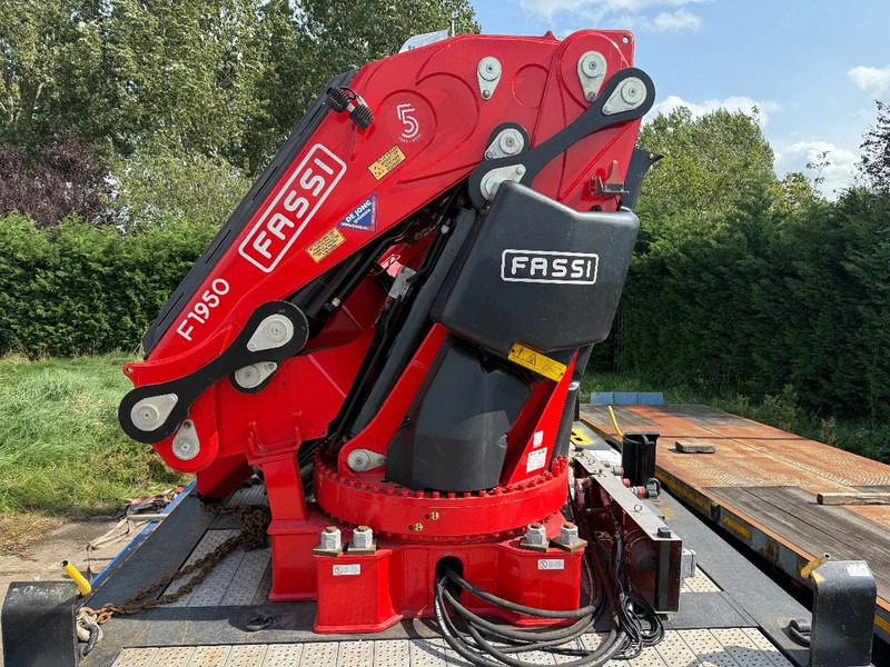 FASSI 8 x HYDR + 3 X MANUEL, REMOTE CONTROLE, WINCH 5630 KG, WITH SEPARATE BOX WITH HYDROVEN POWERPACK 30KW AND OIL TANK. F1950RAF 2. - ذراع الرافعة: صورة 2 FASSI 8 x HYDR + 3 X MANUEL, REMOTE CONTROLE, WINCH 5630 KG, WITH SEPARATE BOX WITH HYDROVEN POWERPACK 30KW AND OIL TANK. F1950RAF 2. - ذراع الرافعة: صورة 2