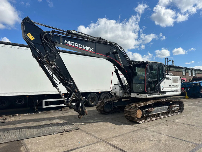 Hidromek HMK 230 LC-4, CE, 600 MM PADS, AUX PIPING, REVERSE CAMERA , AUTO LUB AC - حفار زاحف: صورة 3 Hidromek HMK 230 LC-4, CE, 600 MM PADS, AUX PIPING, REVERSE CAMERA , AUTO LUB AC - حفار زاحف: صورة 3