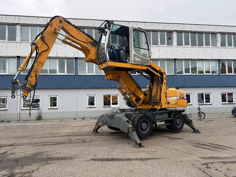 Liebherr A 316 LITRONIC CABIN HIGH CE - آلة التعامل مع النفايات: صورة 1 Liebherr A 316 LITRONIC CABIN HIGH CE - آلة التعامل مع النفايات: صورة 1