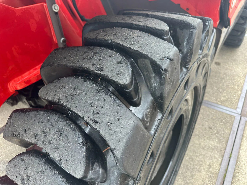 آلة رفع ونقل تلسكوبية Manitou MLT845 7401 uur CE: صورة 18