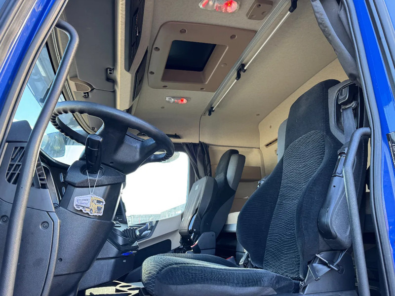 رأس تريلا Mercedes-Benz Actros 1936 4X2 - EURO 6 SPOILERS: صورة 9